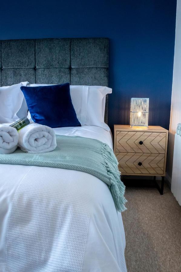 Апартаменты Bed& Boujee With Sea Views Торки Экстерьер фото