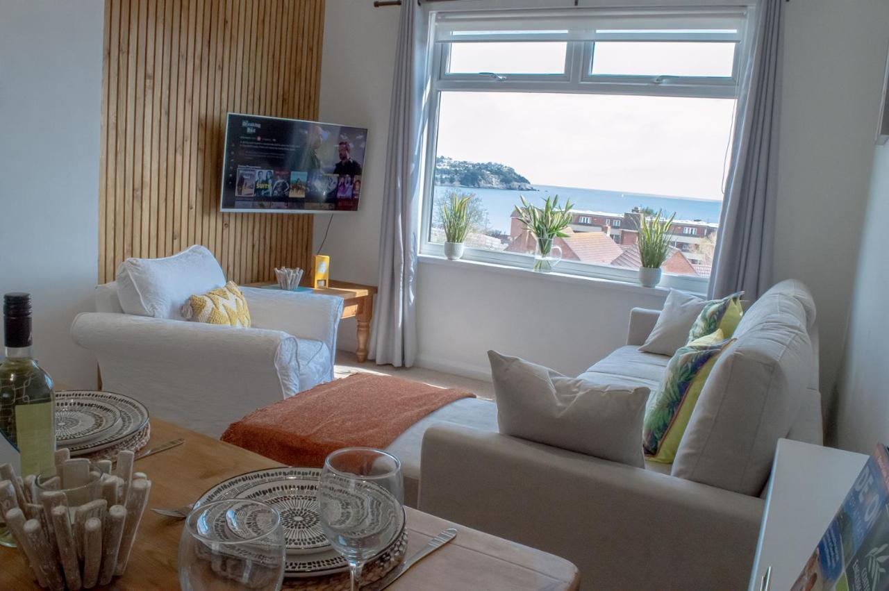 Апартаменты Bed& Boujee With Sea Views Торки Экстерьер фото